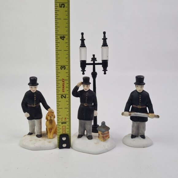Department 56 Snow Village "Constables" 5579-4 Christmas Accessories Set Of 3 - Picture 3 of 7